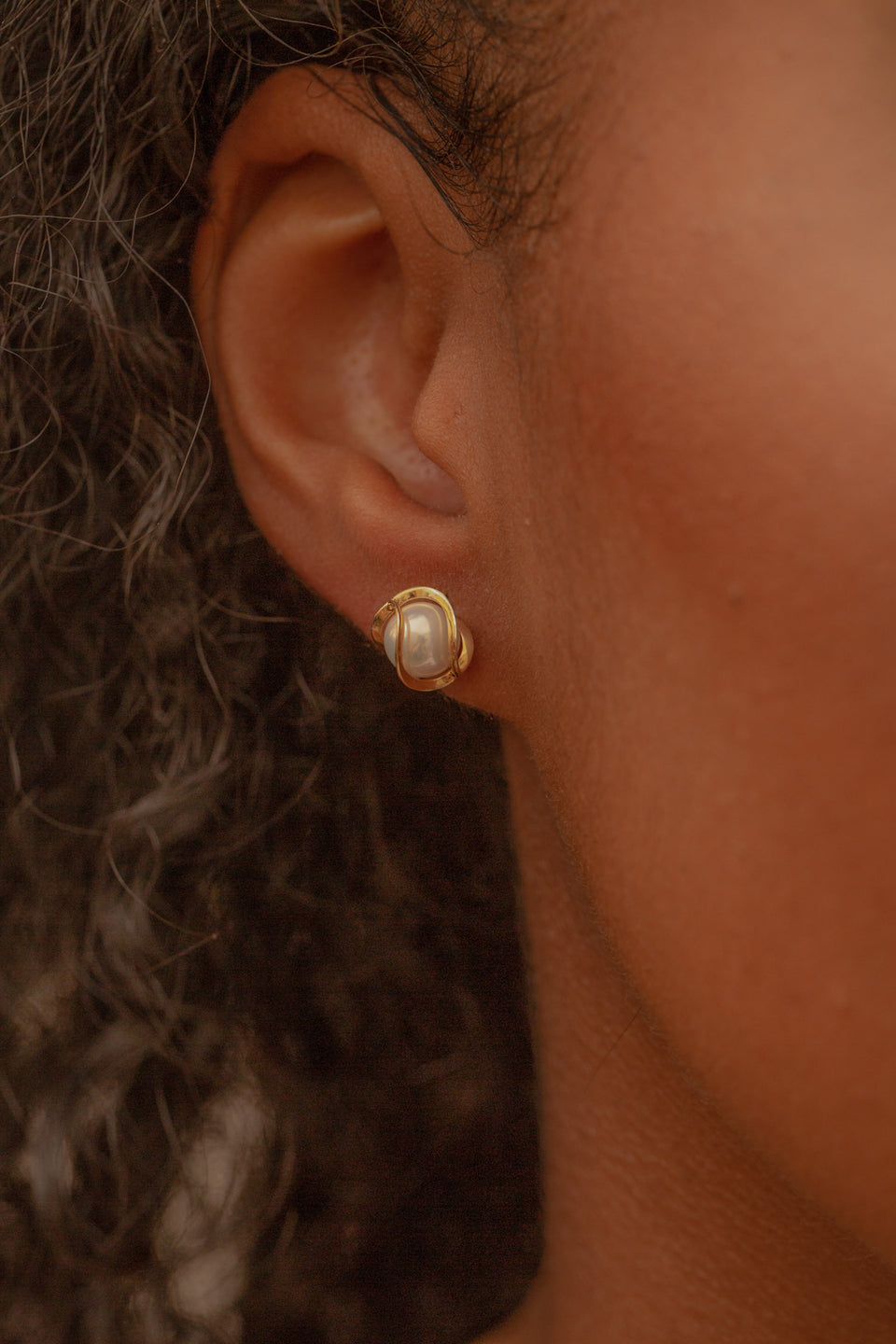 Twisted Pearl Studs